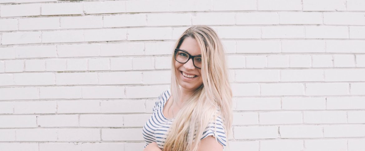 Popular Baby Bump Photos on Instagram