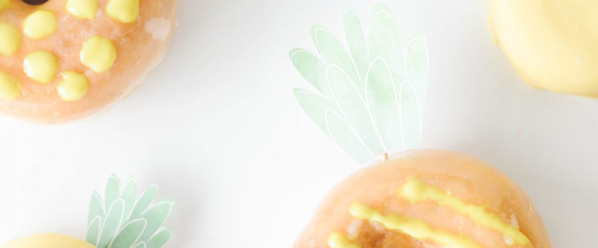 Cookie and Donut Pineapple Toppers Free Printable | Easy DIY for Tropical Themed Party