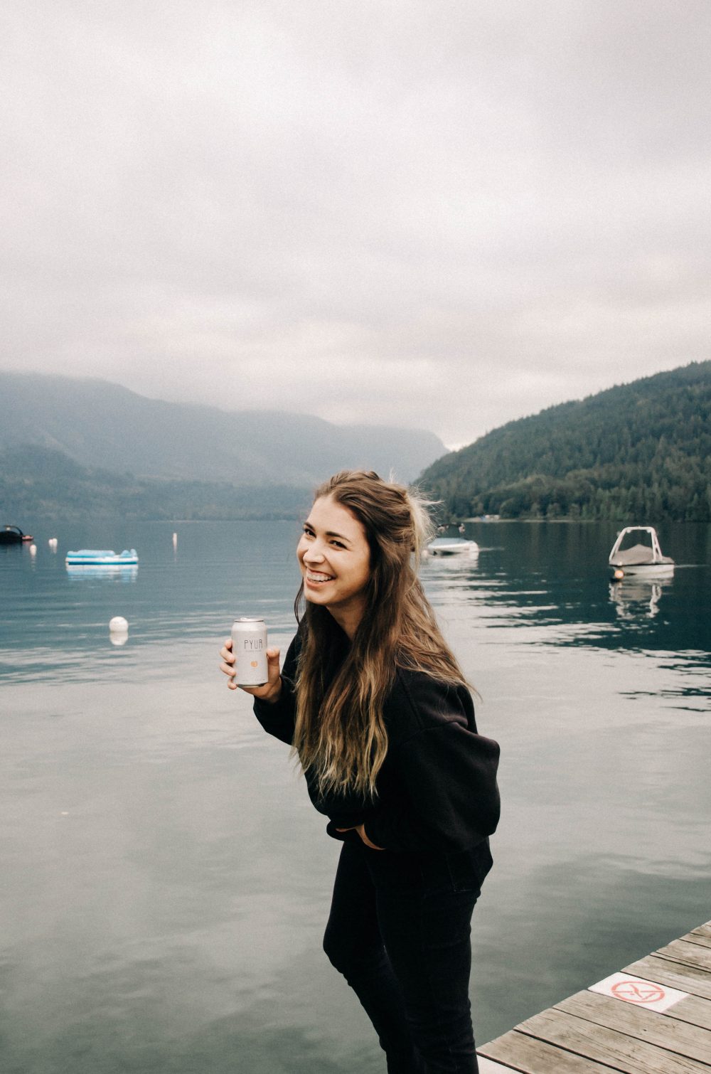 Blue Door House Rental Cultus Lake Air Bnb