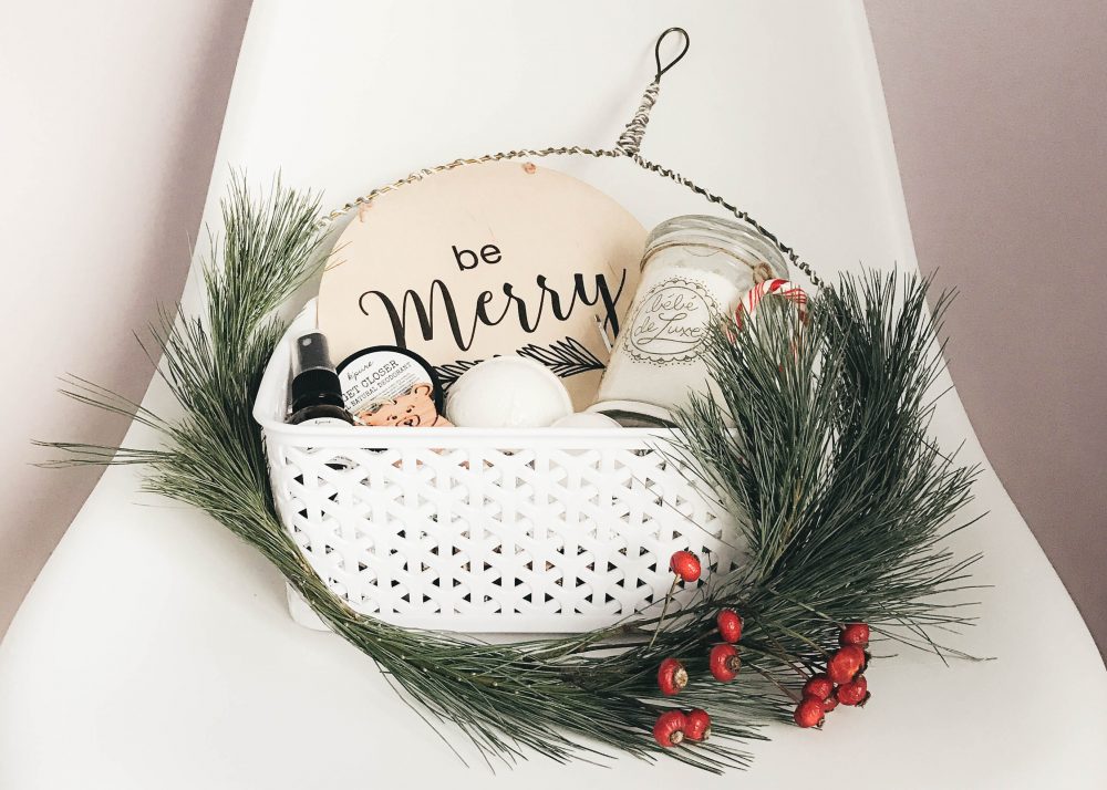 DIY Holiday Gift Basket for the Family Gathering Host/ess