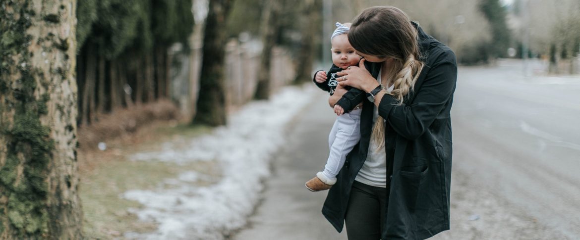 Mom and Baby Kisses | Style & Fashion | Spring Wardrobe